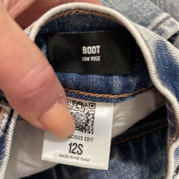 NWOT Express Low rise boot cut jeans light wash size 12 short - Picture 5 of 12